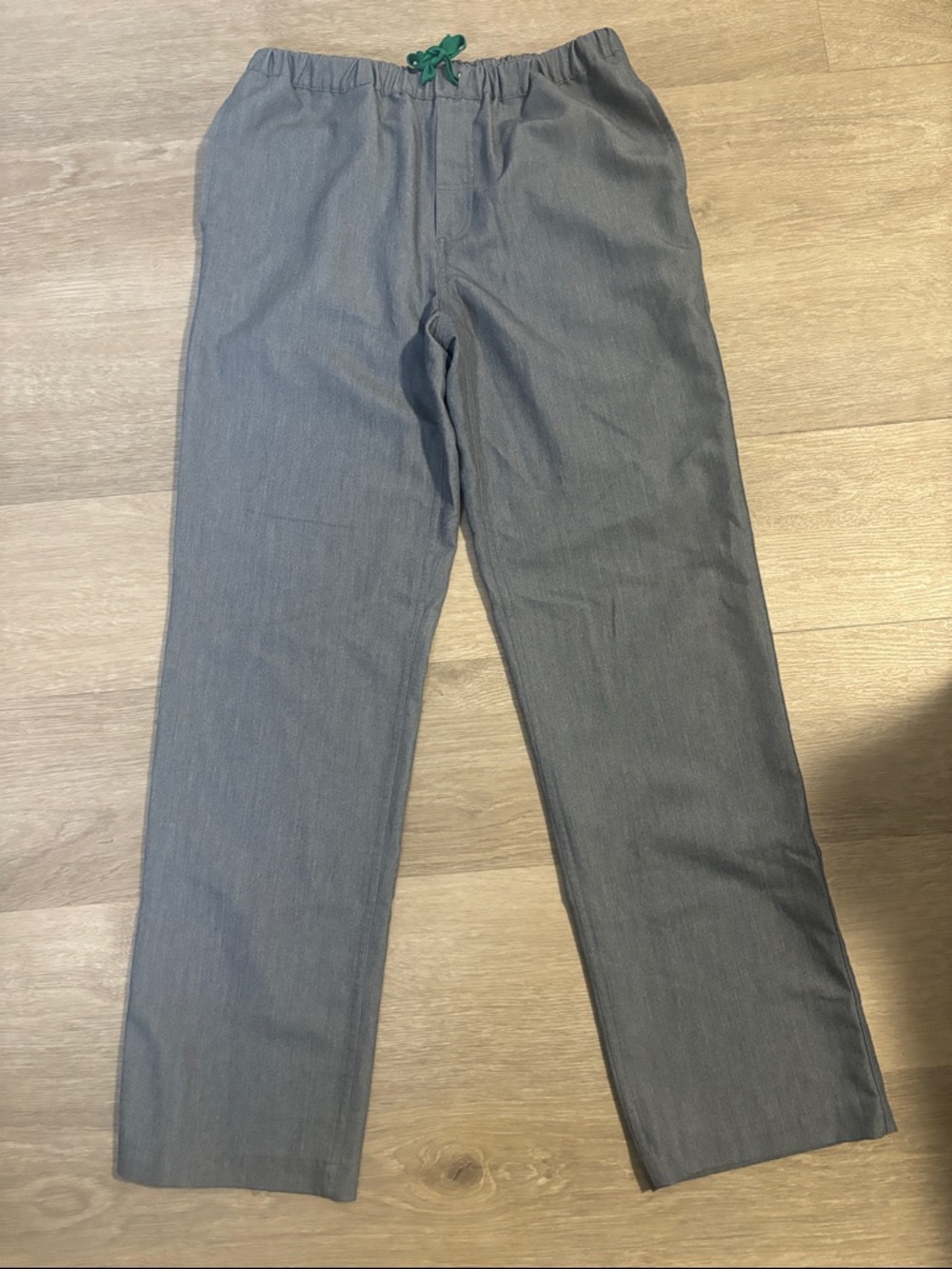 FIGS scrub pants - Picture 5 of 7